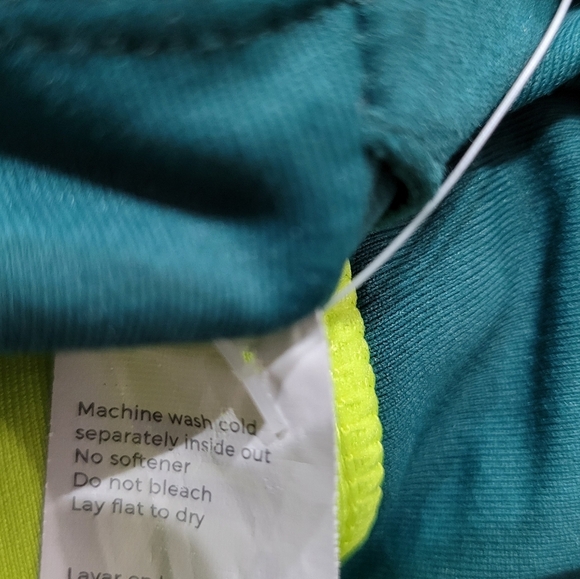 NWT Fabletics Ella High Support Zip Front Sports Bra – Size Small - Picture 8 of 8